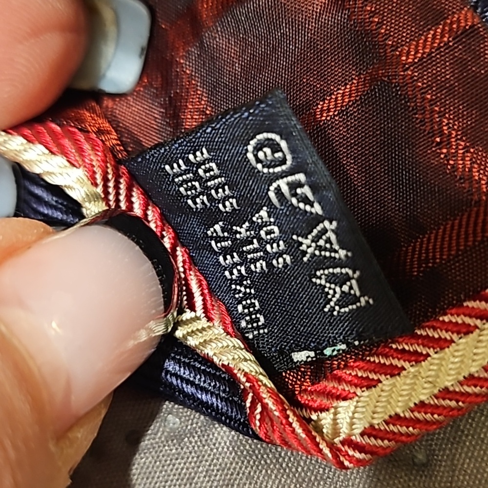 Burberry London Tie - Picture 9 of 15